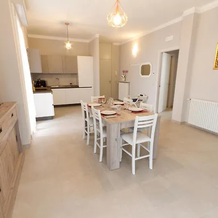 Apartment Nuovissimo A Desenzano
