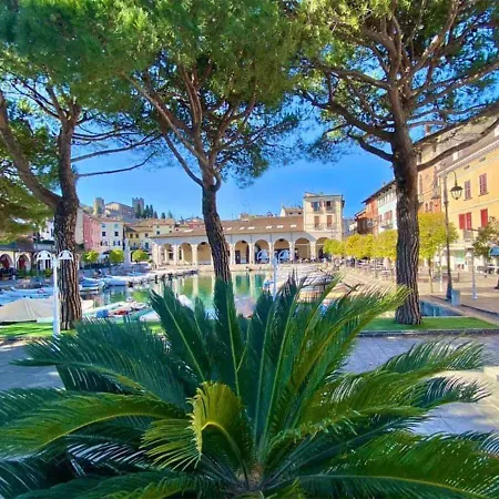 Nuovissimo A Desenzano 아파트 데센자노델가르다