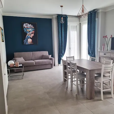 Nuovissimo A Desenzano *
